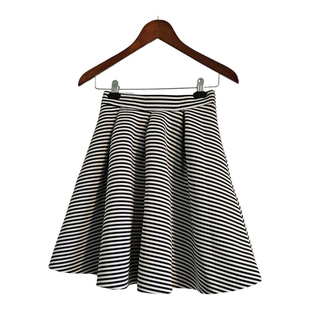 Cents of Style Skirt Size S Striped Pull On Pleated Mini Raw Hem Thick